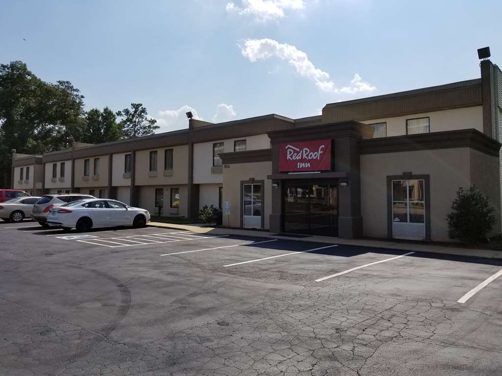Red Roof Inn Raleigh North-Crabtree Mall-Lenovo Center Экстерьер фото